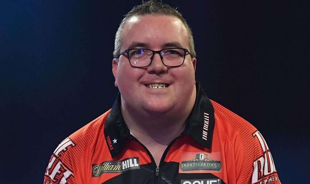 Stephen Bunting wins the BDO England Masters 2013