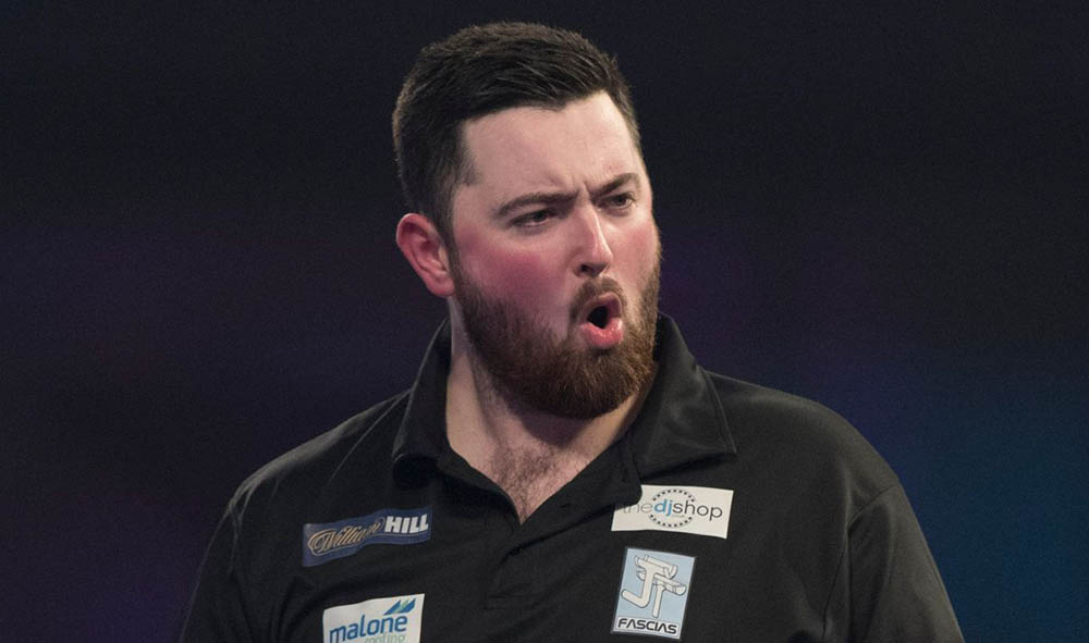 Luke Humphries wins the PDC Players Championship Finals 2023